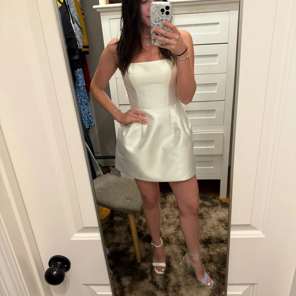 UNTAMED PETALS BY AMANDA JUDGE White Mini Dress - Picture 4 of 4